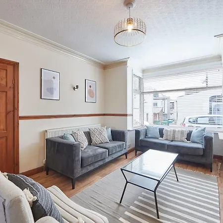 Blue Sky 3 Bedroom Holiday home Whitby