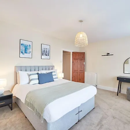 Blue Sky 3 Bedroom