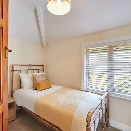 Blue Sky 3 Bedroom * Whitby